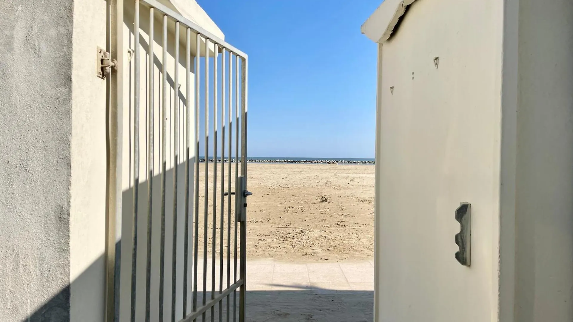 Dimora Storica Con Accesso Privato Alla Spiaggia - Villa Drei Rimini 0*,  Italy